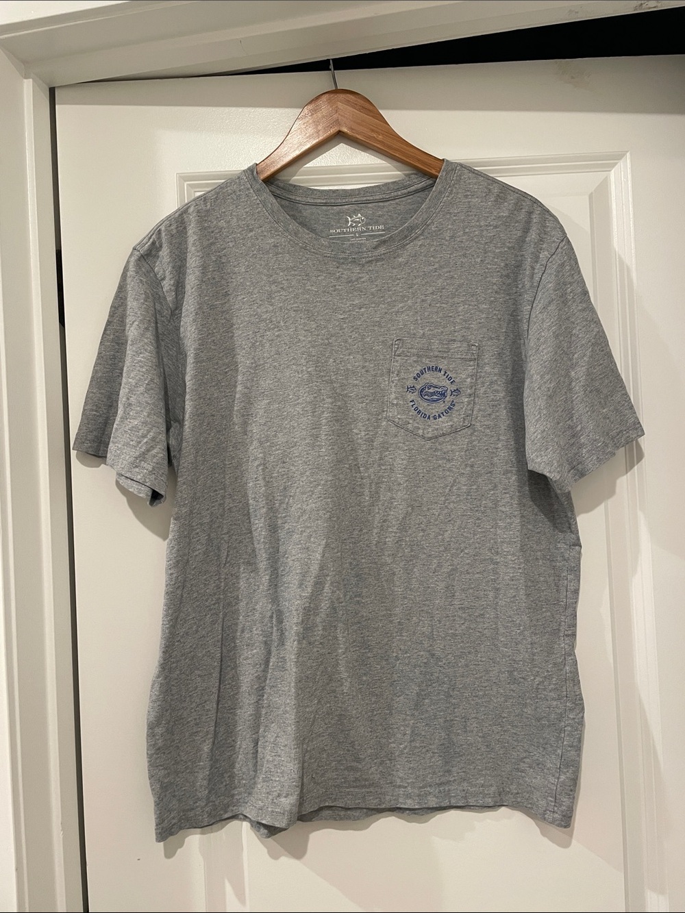 Southern Tide uf Florida gators tee large